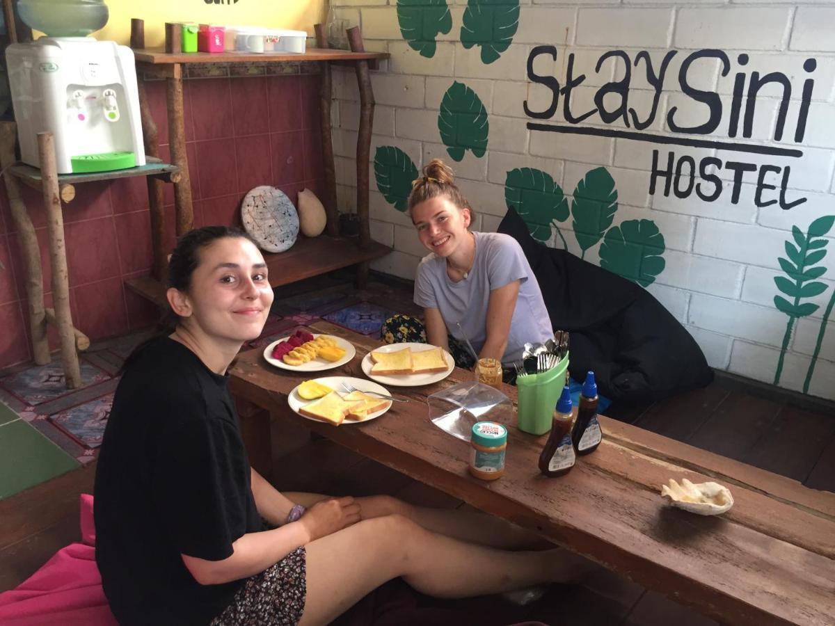 Owl Hostel 卡里蒙贾瓦 外观 照片